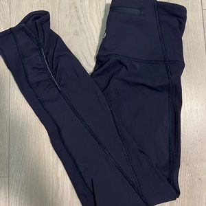 lululemon navy crop leggings